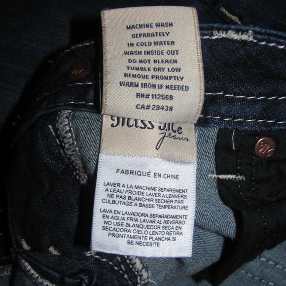 Miss Me Jeans Size 26 x 31 Signature Slim Boot Low Rise Embellished - Picture 12 of 12